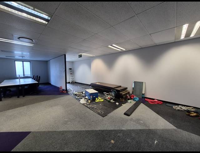 344M² OFFICE TO LET IN SANDTON CENTRAL